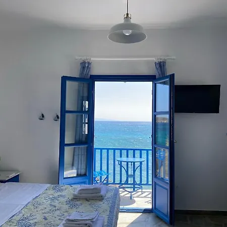 Cavos Studio By The Sea