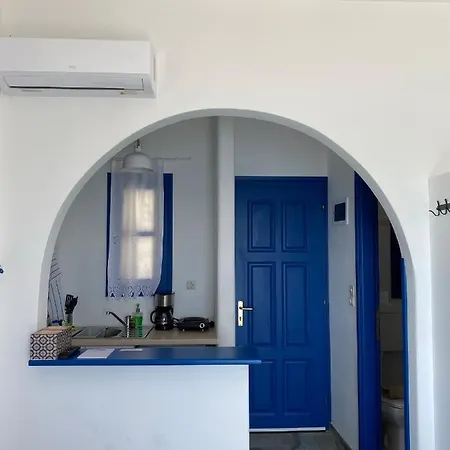 Cavos By The Sea Drios